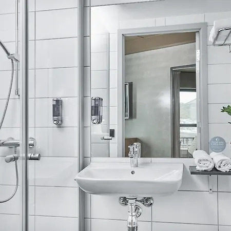 Hotell Smarthotel 3*